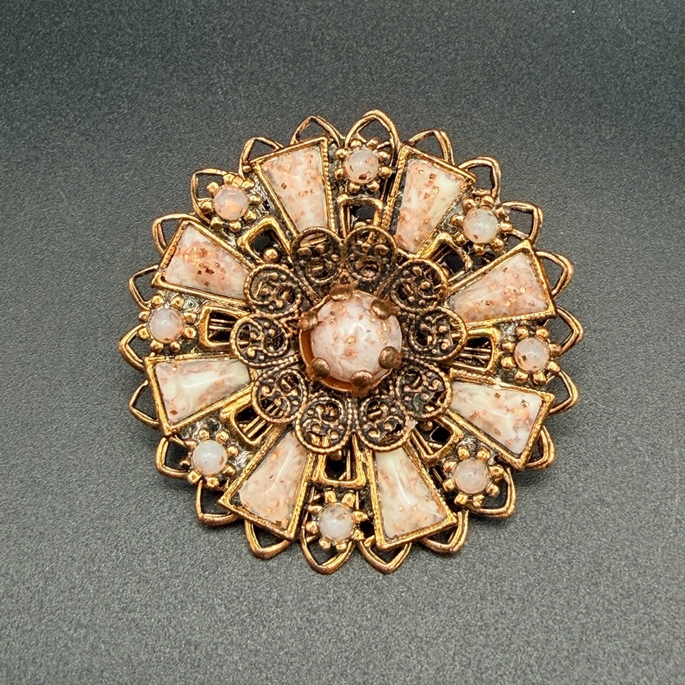 Vintage Confetti Art Glass Brooch Copper Tone Filigree Pink Gold Fleck Pin